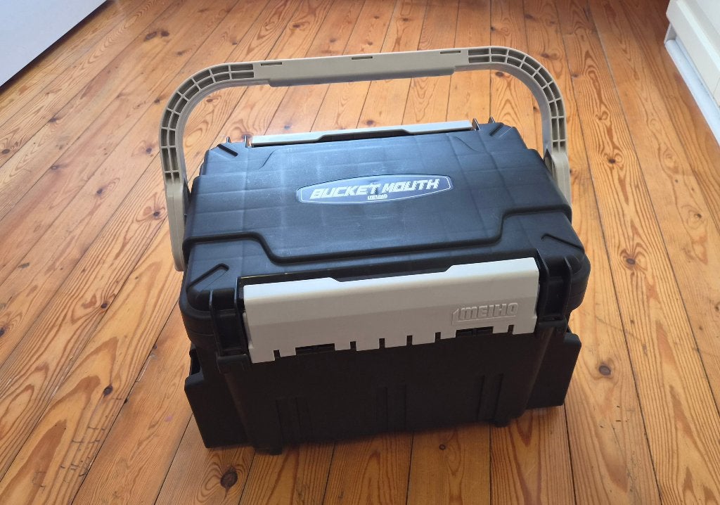 Tackle box - Meiho Bucket Mouth BM-5000, Ophalen of Verzenden, Gebruikt, Koffer of Tas
