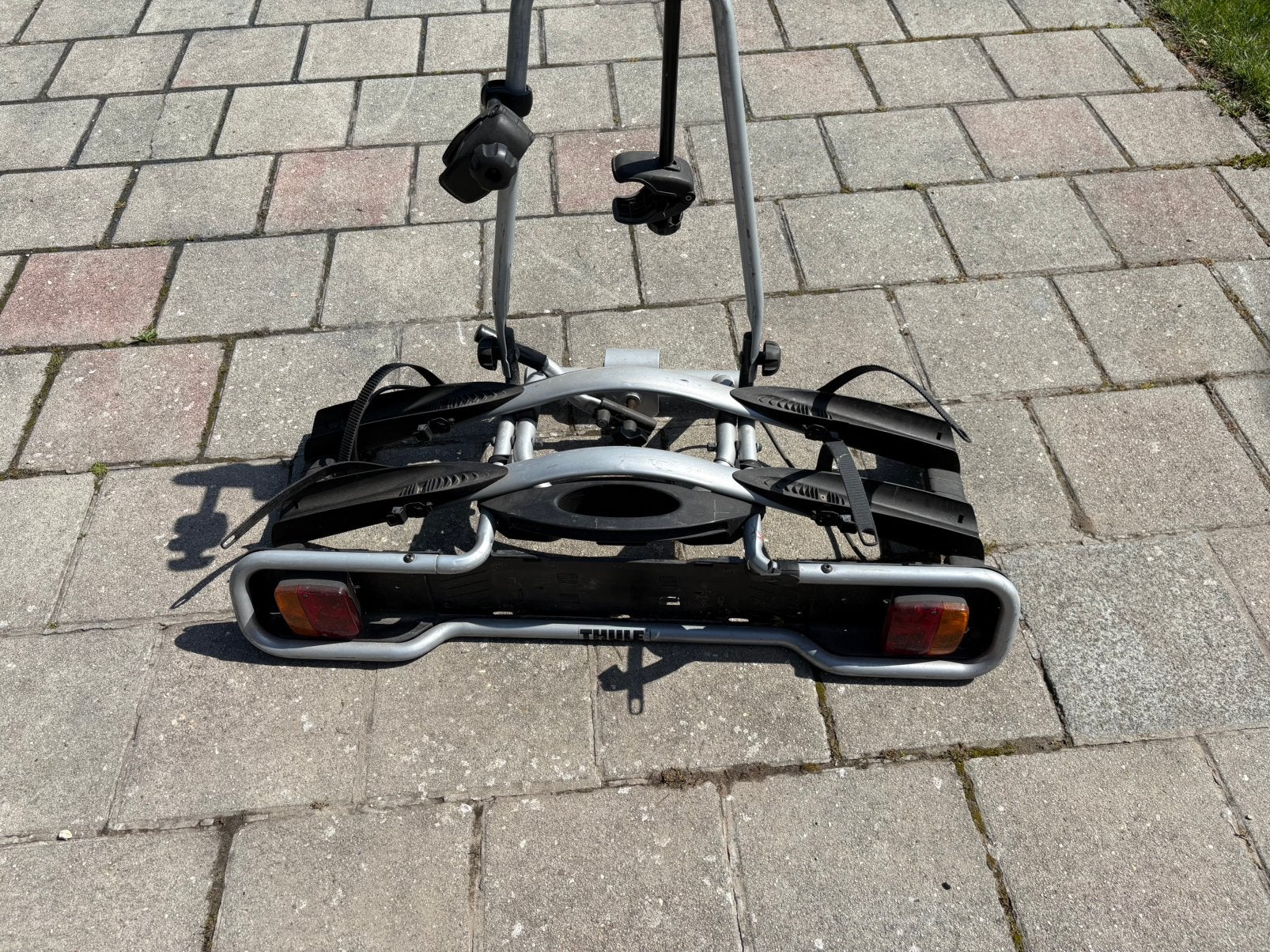 Fietsrek thule, Ophalen, 2 fietsen, Gebruikt, Trekhaakdrager
