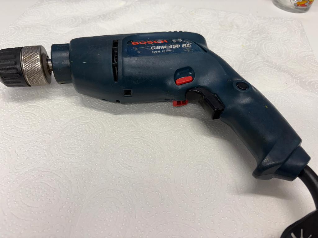 Schroefmachine Bosch, Doe-het-zelf en Bouw, Ophalen, Variabele snelheid, 400 tot 600 watt, Zo goed als nieuw