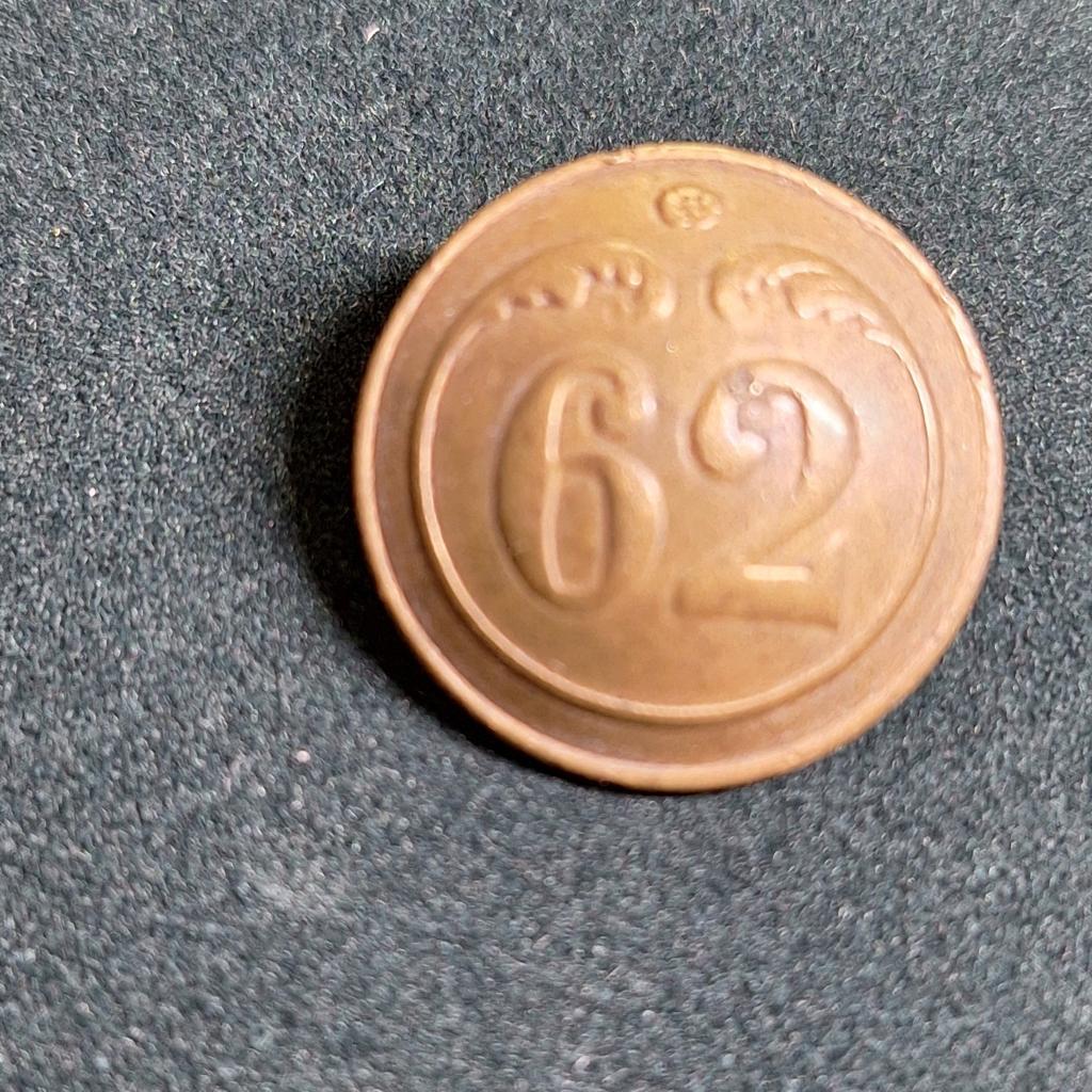 Bouton français 62, Enlèvement