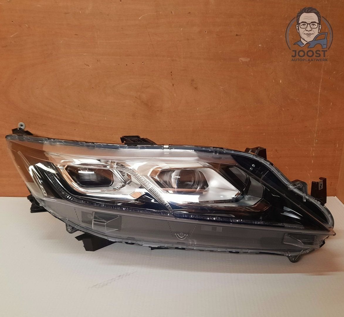 Koplamp rechts LED orgineel Mitsubishi Eclipse Cross ->2017, -3-1, Morinosato-Wakamiya, Atsugi, Kanagawa 243-0123, Japan, Enlèvement ou Envoi