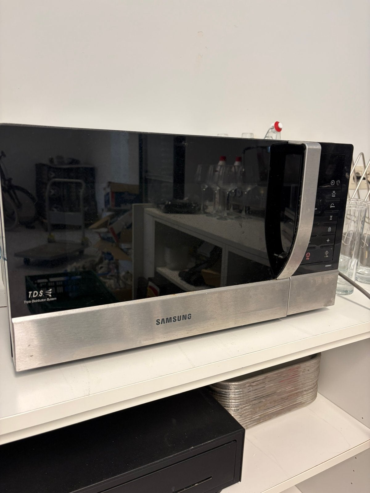 Samsung microgolf, Elektronische apparatuur, Ophalen, Gebruikt, Draaiplateau, Vrijstaand