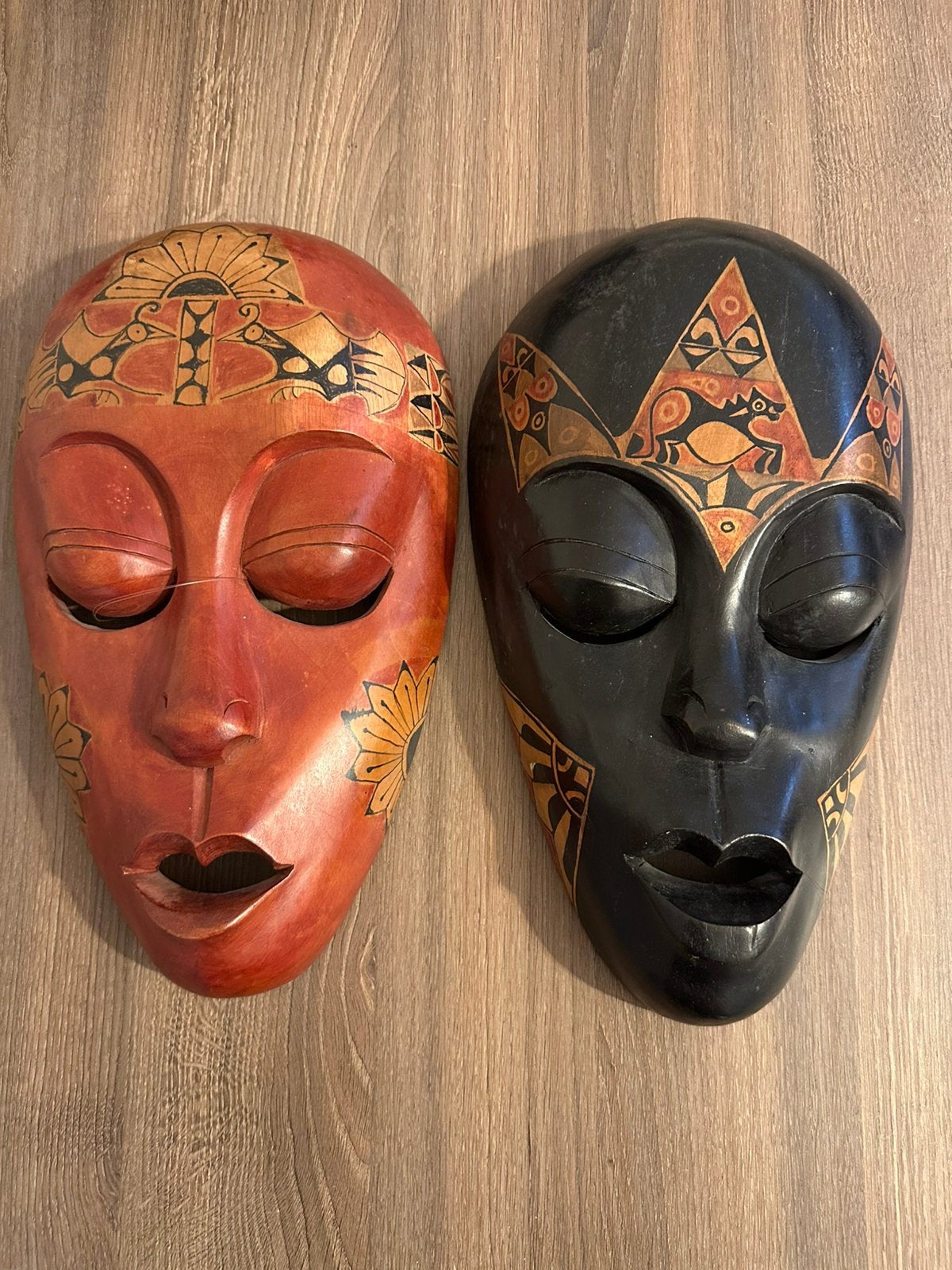 Indonesische wandmaskers uit handgesneden hout, Masker, Handgemaakt, Indonesië, Meerkleurig