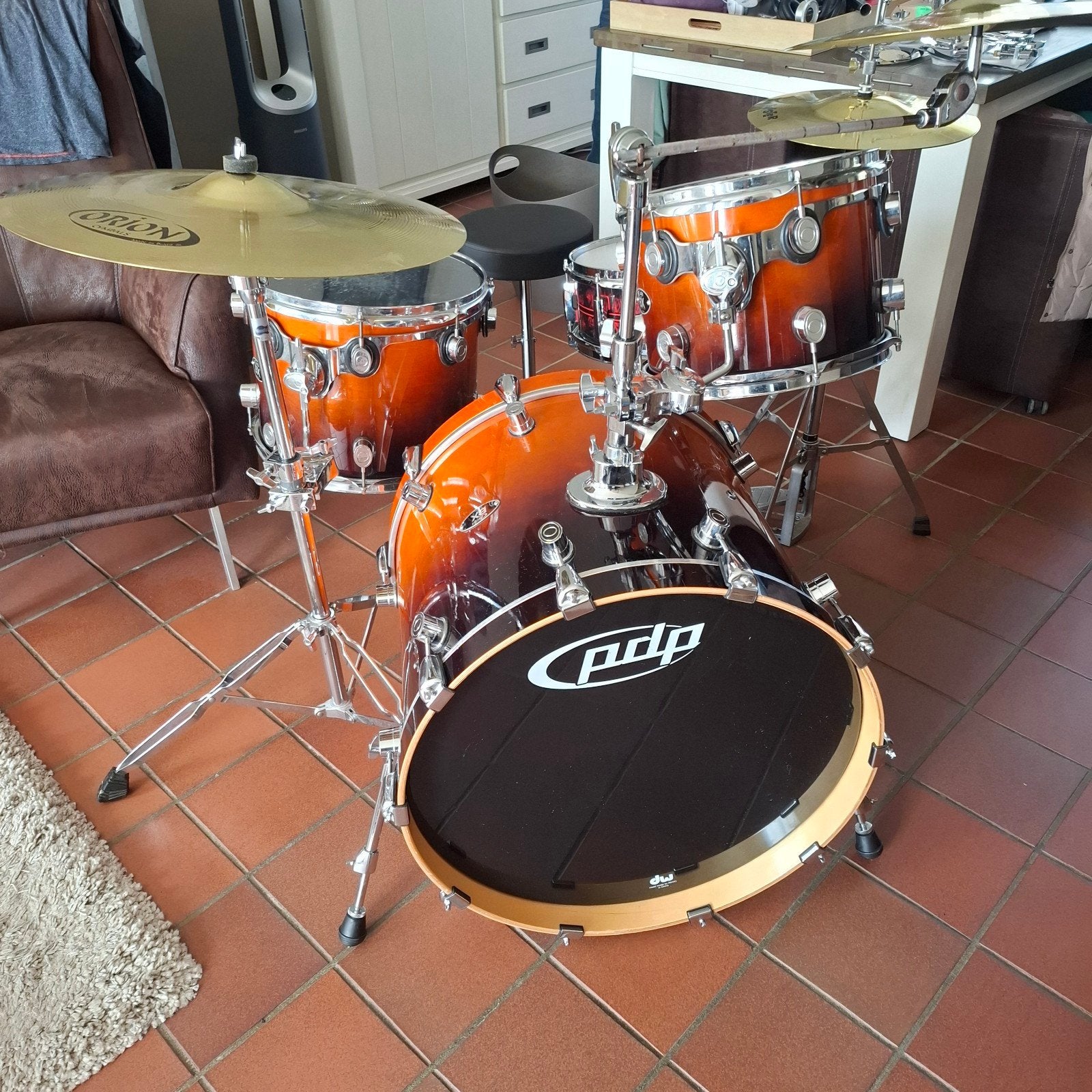 compleet dw pdp bx compleet drumstel + Pearl signature snare, Muziek en Instrumenten, Instrumenten | Toebehoren, Ophalen, Gebruikt