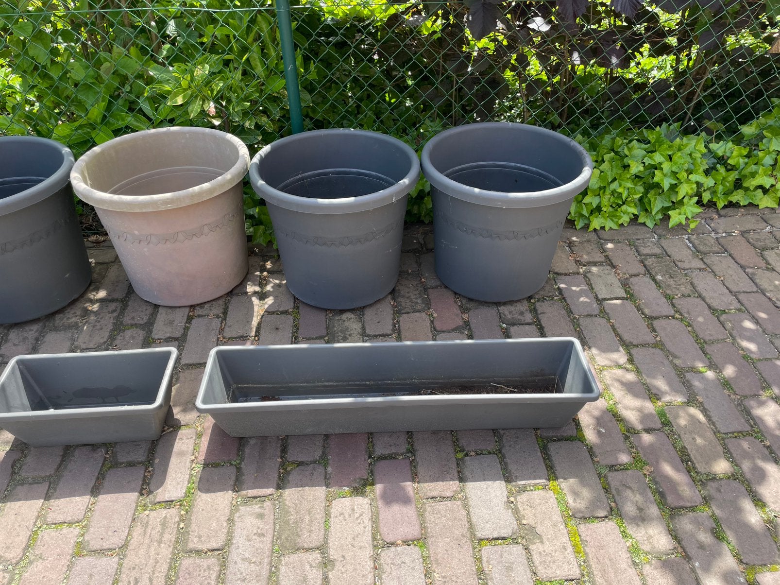 9 grands pots de fleurs ronds, jardinières rectangulaires, Enlèvement, Comme neuf, Synthétique, Intérieur