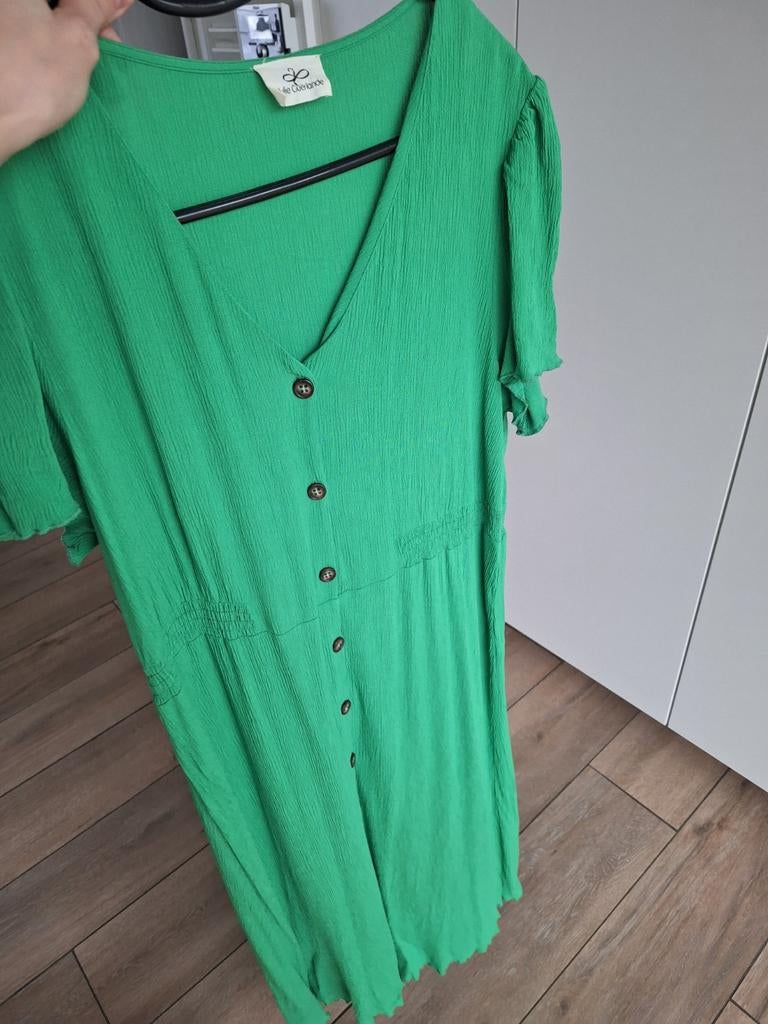 Robe longue verte (guirlande Julie) 48, Enlèvement ou Envoi, Robe