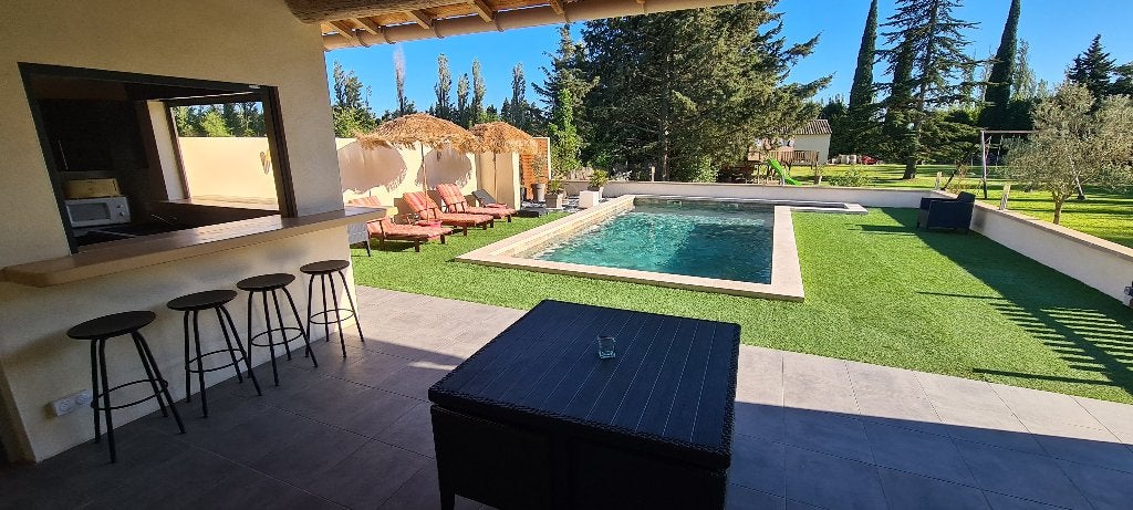 Gîte neuf 4 couchages avec piscine chauffée, Propriétaire, Campagne, 1 chambre, Provence et Côte d'Azur