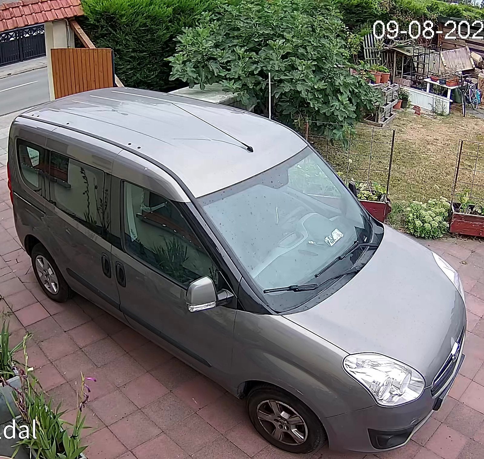 Opel Combo 30/11/2012, –311.000 km, goed als donorwagen, Auto-onderdelen, Ophalen, Gebruikt, Opel