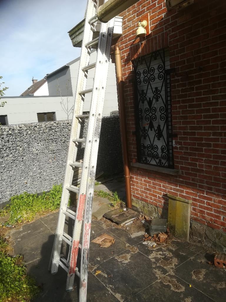 Aluminium schuifladder, Doe-het-zelf en Bouw, Ladders en Trappen, Ophalen, Gebruikt, Ladder, Opvouwbaar of Inschuifbaar