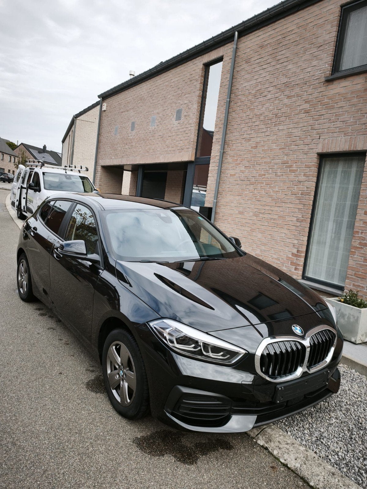 BMW 116 d boîte auto 80.500km!!!, Auto's, Automaat, 1 Reeks, Elektrische ramen, Zwart