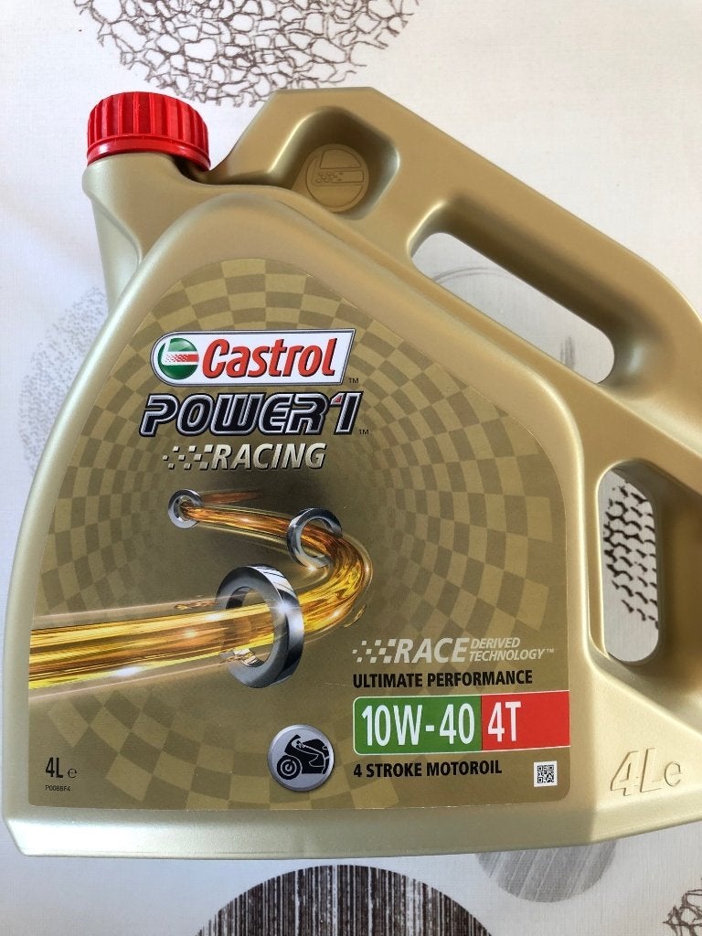 Castrol POWER1 Racing 4T 10W40 is een SYNTHETIC motorolie, Motoren, Ophalen of Verzenden