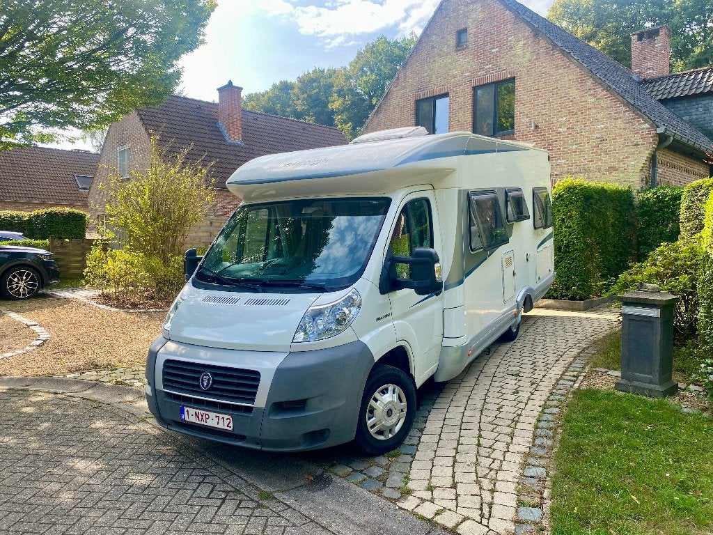 Mobilhome te koop met airco en cruise control, Diesel, Particulier, Half-integraal, 7 tot 8 meter