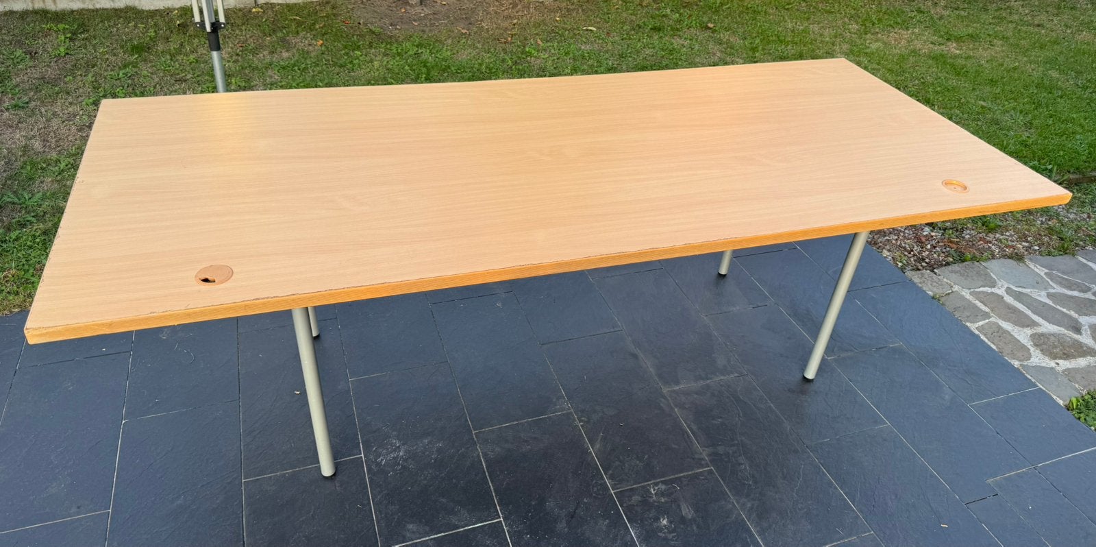 Bureau ou table de travail, Enlèvement, Utilisé