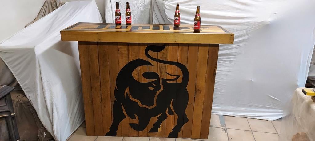 Jupiler toog  / bar, Enlèvement