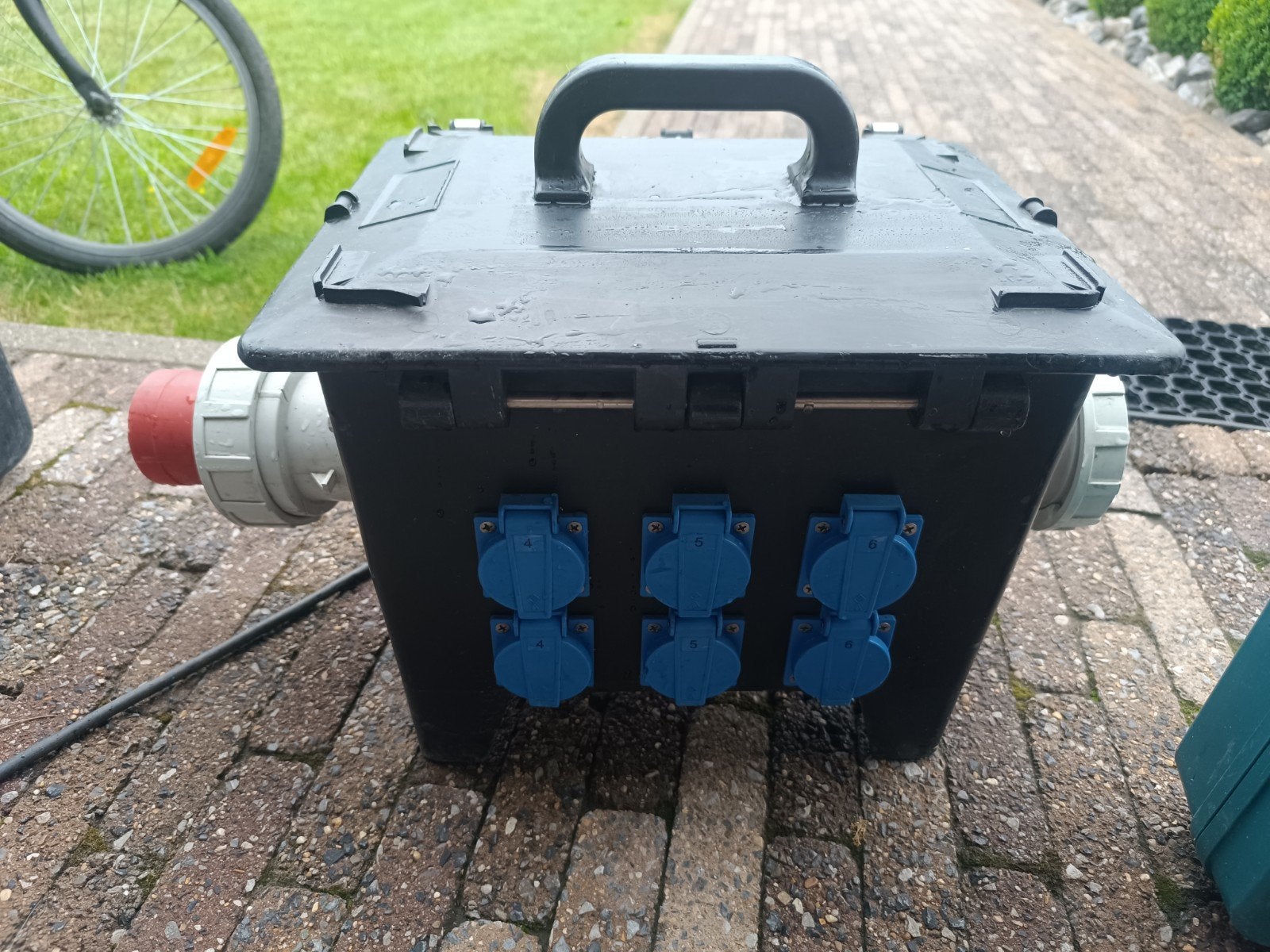 Stroomverdeelkast/ paddestoel, Ophalen, Gebruikt