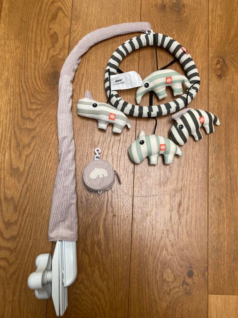 Muziek mobile Done by Deer, Kinderen en Baby's, Ophalen, Zo goed als nieuw