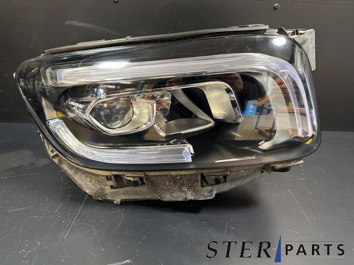 Phare droit d'un Mercedes GLB-Klasse, Autos : Pièces & Accessoires, 3 mois de garantie, Utilisé, -, -