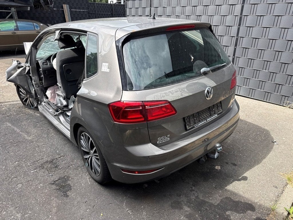 PARE-CHOCS ARRIÈRE Golf Sportsvan (AUVS) (|510807417J|), Arrière, Pare-chocs, Volkswagen, Volkswagen AG