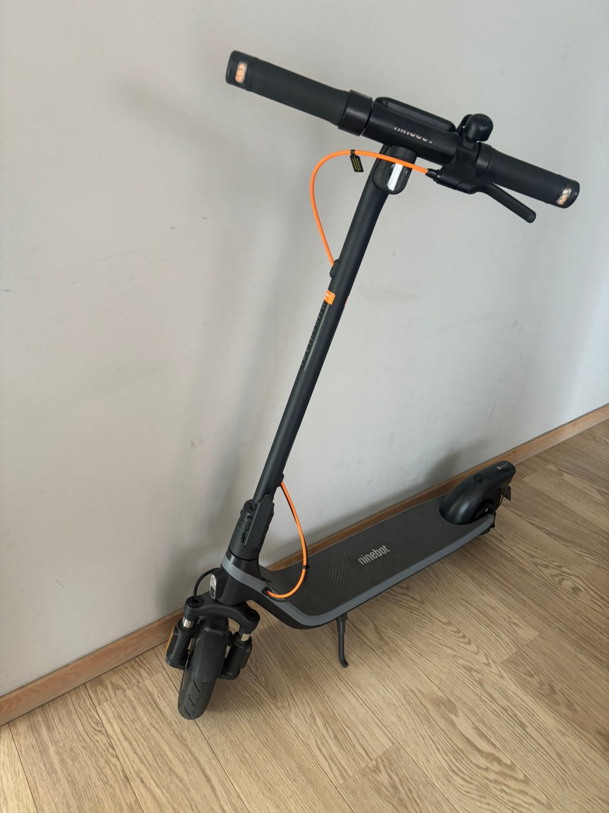 Ninebot elektrische step, Vélos & Vélomoteurs, Trottinettes, Enlèvement, Comme neuf