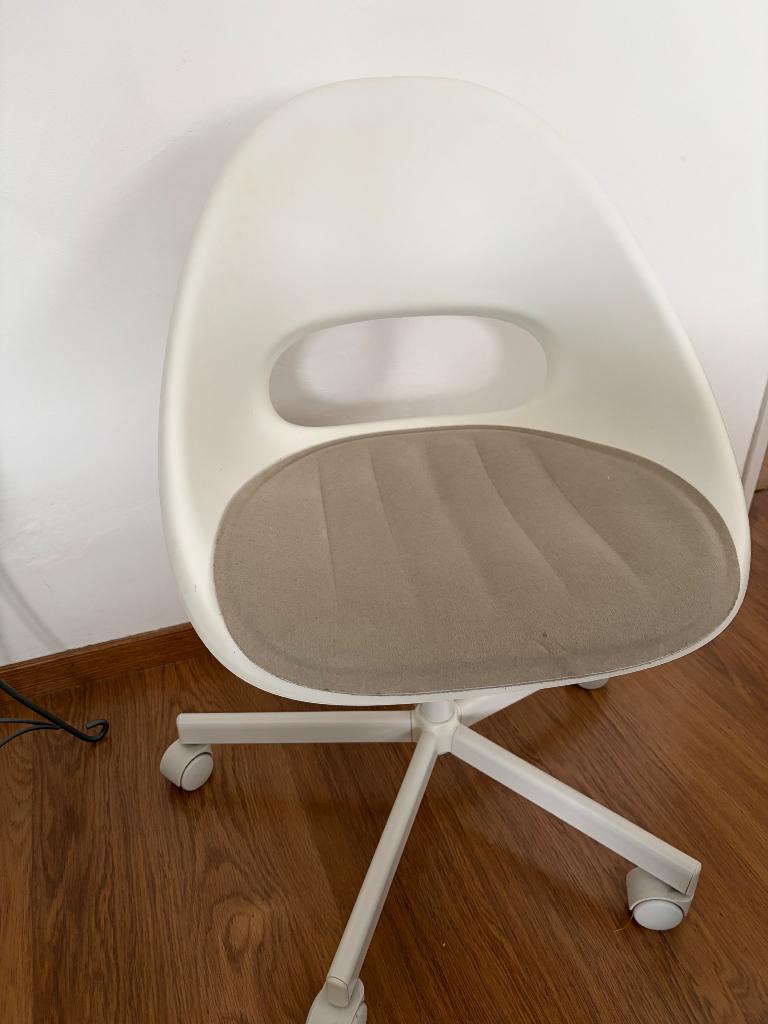 Chaise de bureau IKEA, Maison & Meubles, Chaises de bureau, Utilisé, Chaise de bureau, Blanc, Enlèvement