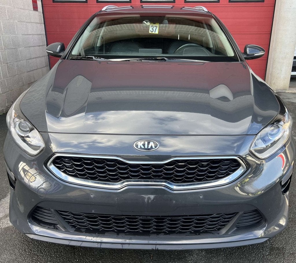 Kia Ceed SW / cee'd SW 1.6 CRDi Navi Edition ISG + CAMÉRA +, Autos, Argent ou Gris, Achat, Euro 6, Entreprise
