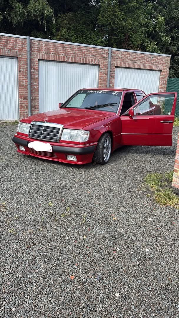 Mercedes w124,230E, Auto's, Mercedes-Benz, Particulier, Benzine, 5 deurs, Ophalen