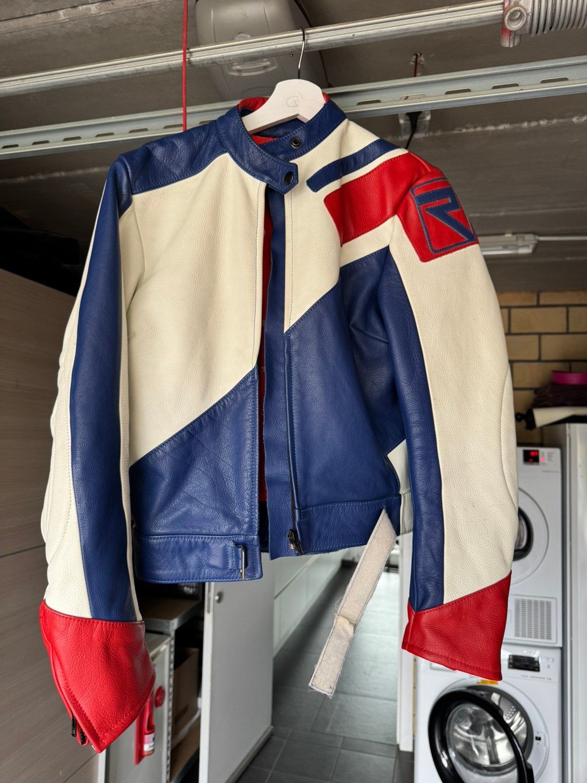Lederen zomervest moto Richa dames nieuwstaat, Motoren, Kleding | Motorkleding, Ophalen, Dames