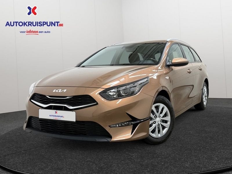KIA Ceed SW 1.0T-GDI Pure, Auto's, https://public.car-pass.be/vhr/57b7d447-077b-46b7-a11a-9aae0fe1ea4c, Stof, Gebruikt, Bruin