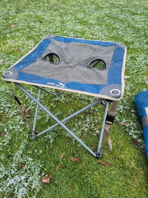 Kampeertafel easy camp, Ophalen