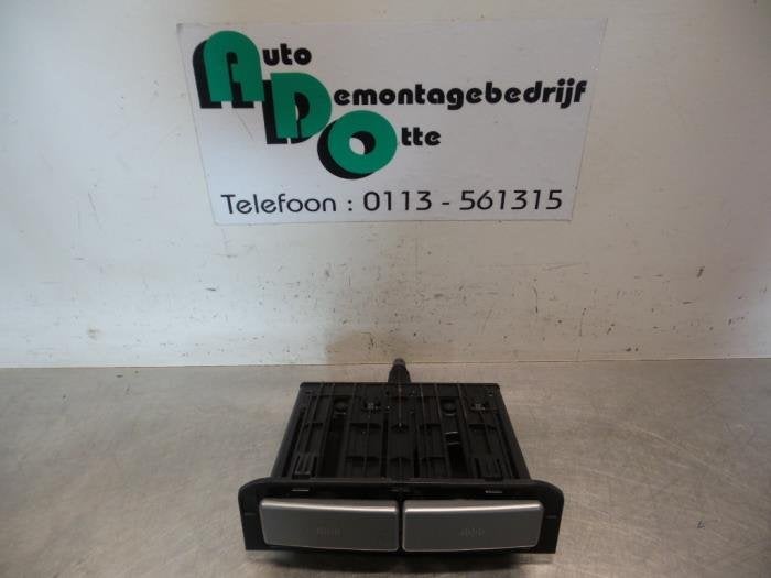 Porte-gobelet d'un Alfa Romeo 147, -, 3 mois de garantie, Utilisé, Alfa Romeo