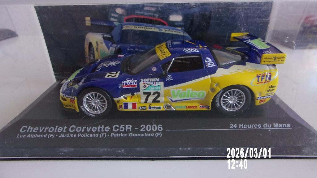 CHEVROLET CORVETTE C5-R,Le MANS 06.IXO 1/43 COMME NEW, Hobby & Loisirs créatifs, Enlèvement ou Envoi, Comme neuf, Voiture, Autres marques