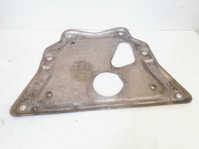 Plaque de protection sol d'un BMW X5, -, 3 mois de garantie, Utilisé, -