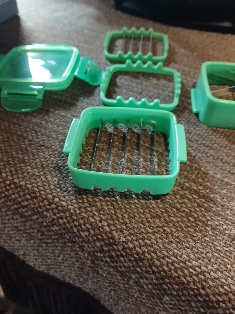 Nicer Dicer, Huis en Inrichting, Groen, Kunststof, Ophalen of Verzenden, Zo goed als nieuw