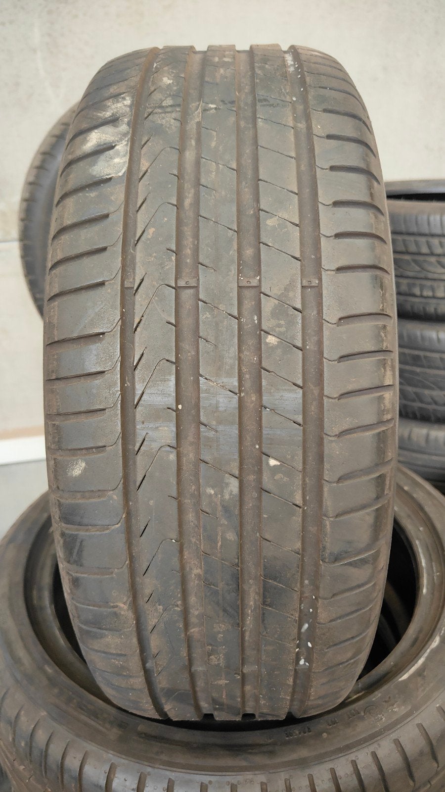 205/45r17 Pirelli 40€ per stuk met montage en balanceren, Ophalen