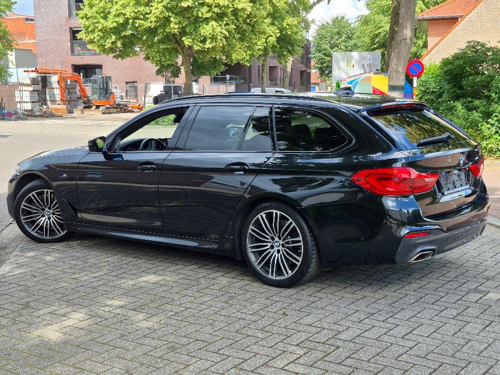 BMW 540D M Sport | Harman | Head Up | Pano | Adapt. LED, Auto's, BMW, Automaat, 2993 cc, Zwart, Leder