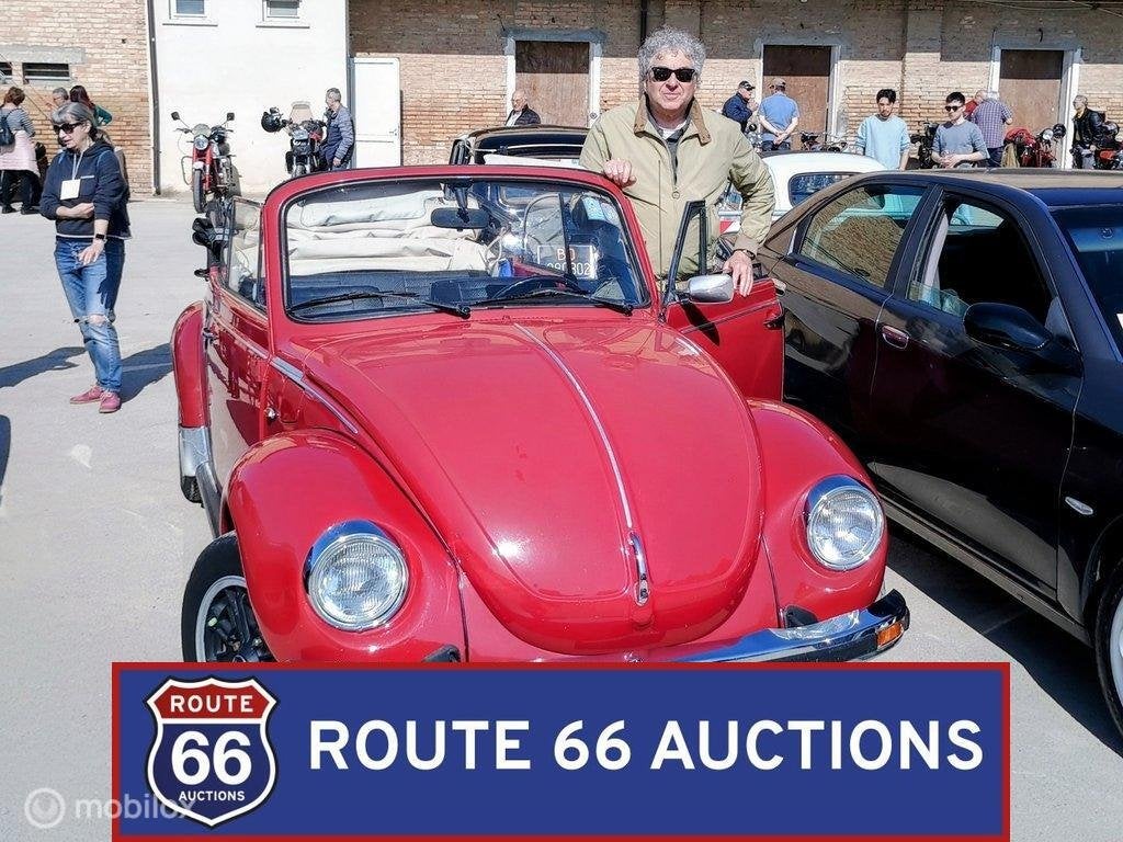 Volkswagen Beetle Cabriolet | 1975 | Route 66 Auctions, Auto's, Volkswagen, Zwart, Bedrijf, Handgeschakeld