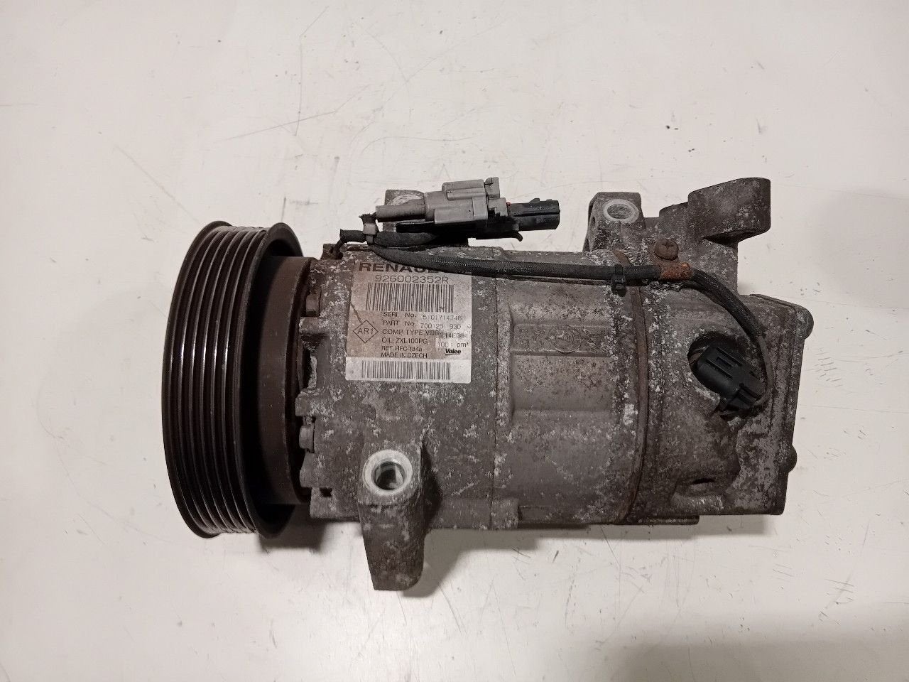 Airco pomp Renault Clio, Onderdelen@venauto.nl, Van der Ven Autorecycling B.V., Gebruikt, Ettenseweg 76, 4706 PB Roosendaal, The Netherlands