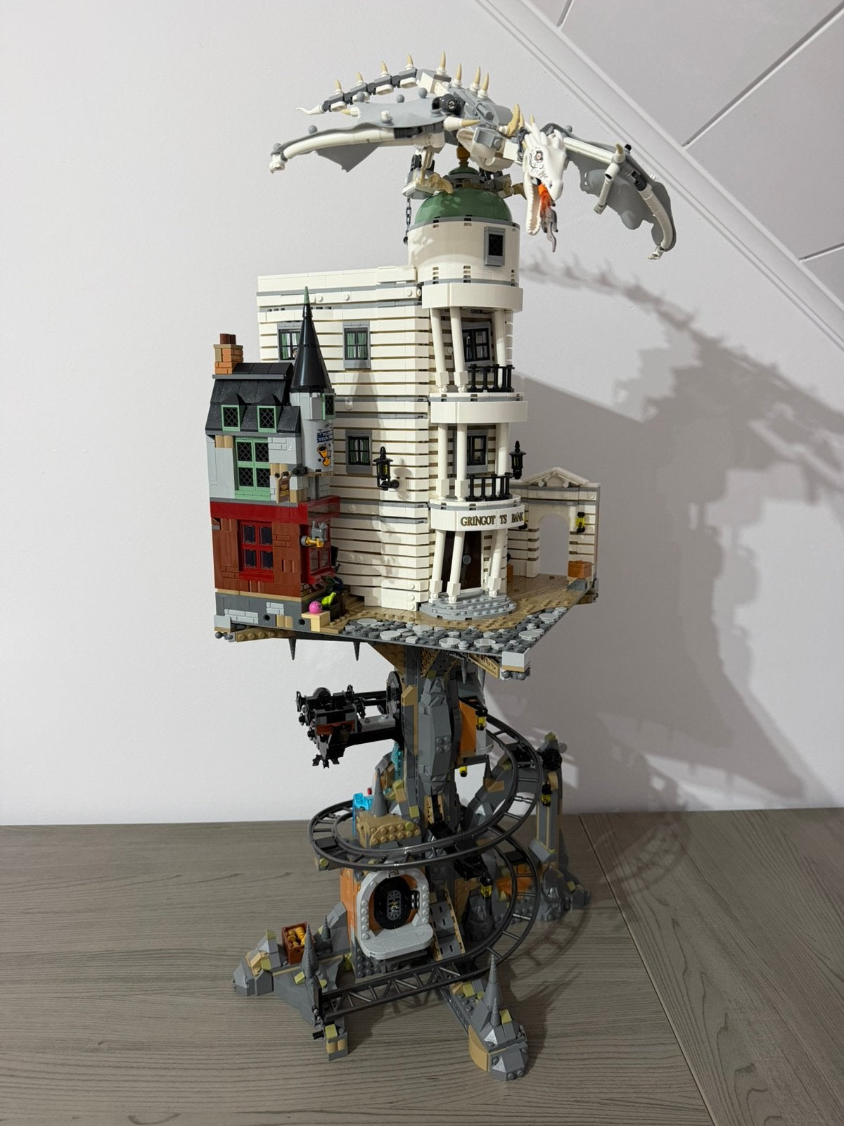 Lego - Gringotts Wizarding Bank - 76417, Ophalen, Overige thema's, Lego, Zo goed als nieuw
