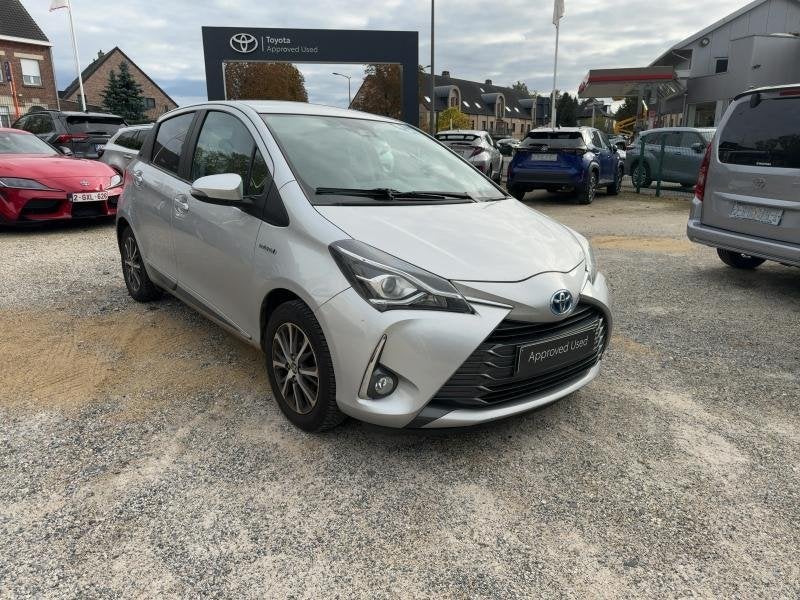 Toyota Yaris Y20, Auto's, Automaat, 1497 cc, 5 deurs, Hybride Elektrisch/Benzine