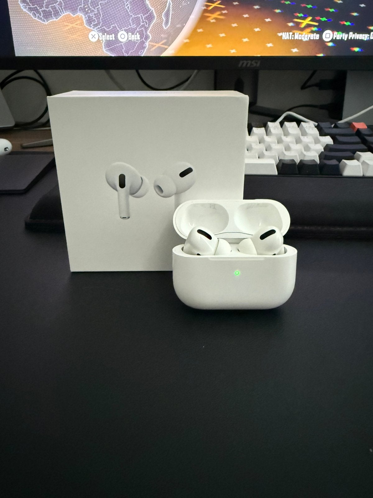 Apple Airpods pro, Détection de port, Enlèvement ou Envoi, Comme neuf, Apple