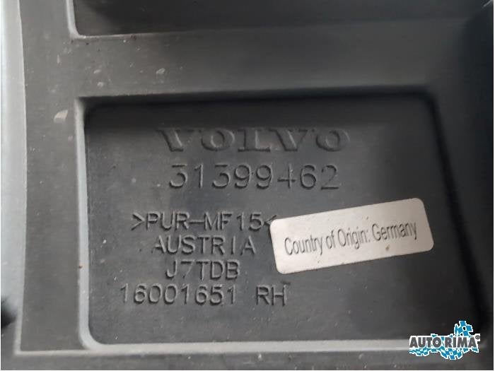 Wielrand voor van een Volvo XC90, Gebruikt, -, -, Ophalen of Verzenden