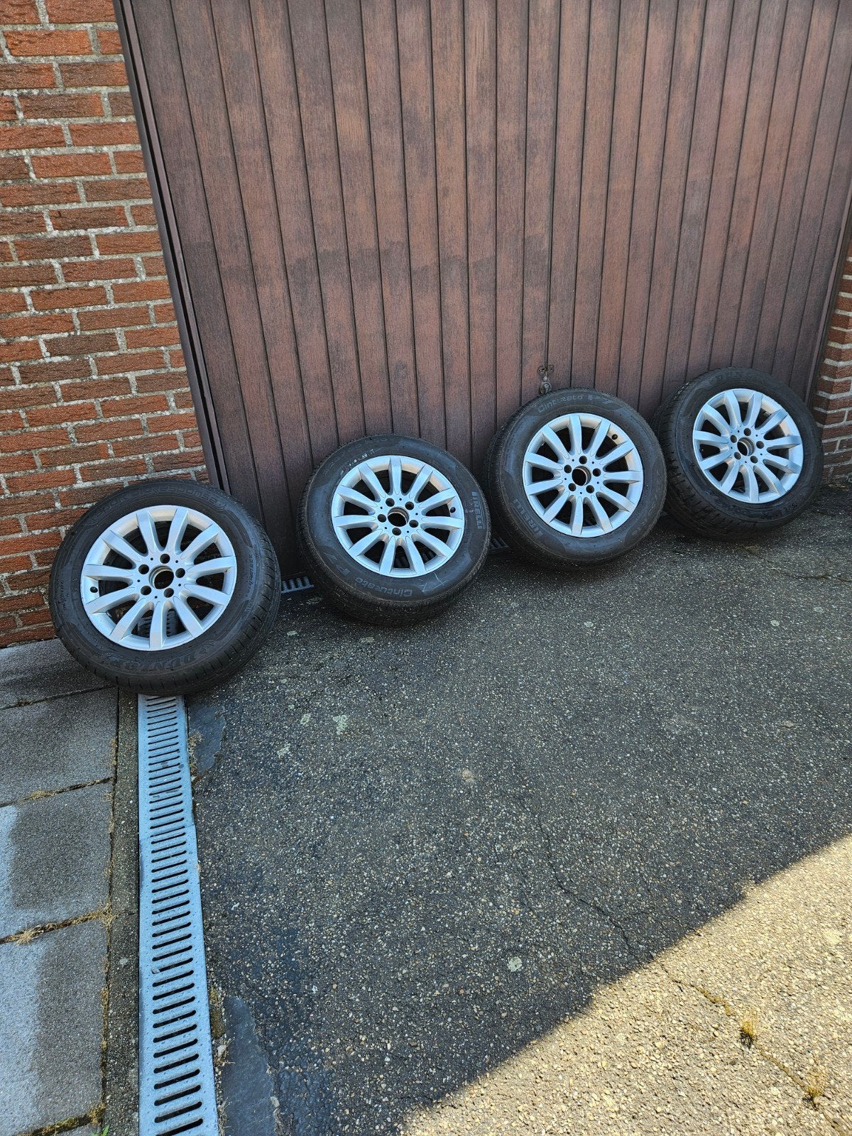 Mercedes velgen met banden, Auto-onderdelen, Banden en Velgen, Ophalen, Gebruikt, 16 inch, Banden en Velgen