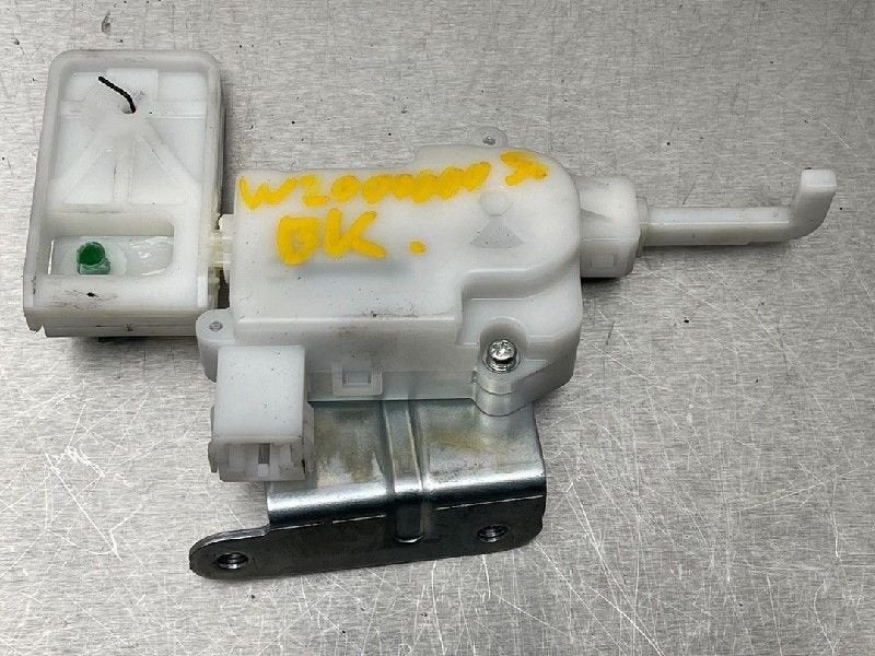MOTEUR DE VEROUILLAGE DU FLUX DE CARBURANT Honda (|ACCORD|), Autos : Pièces & Accessoires, Utilisé, Honda