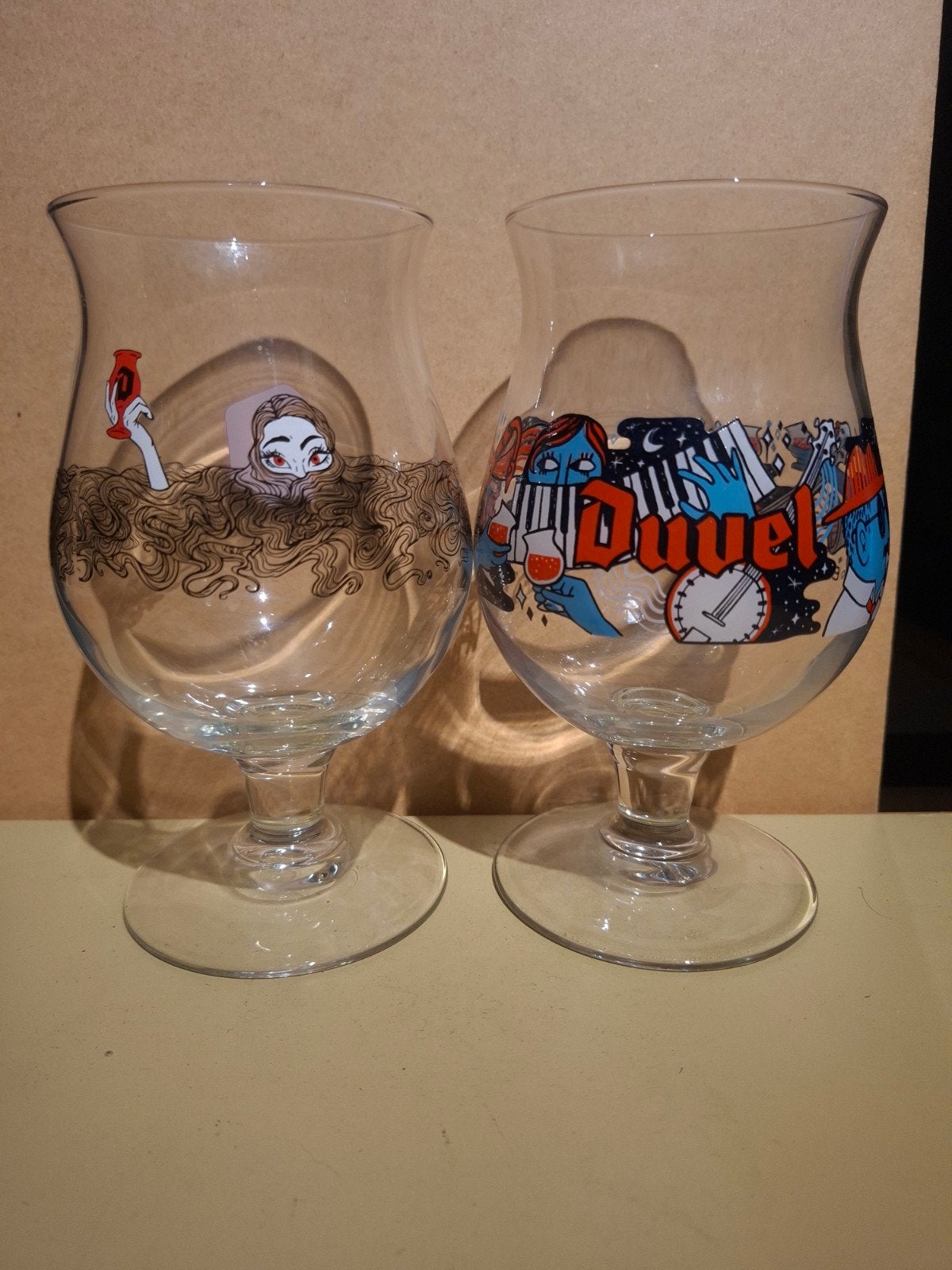 Lézard clignotant à deux facettes en verre, Enlèvement ou Envoi, Duvel