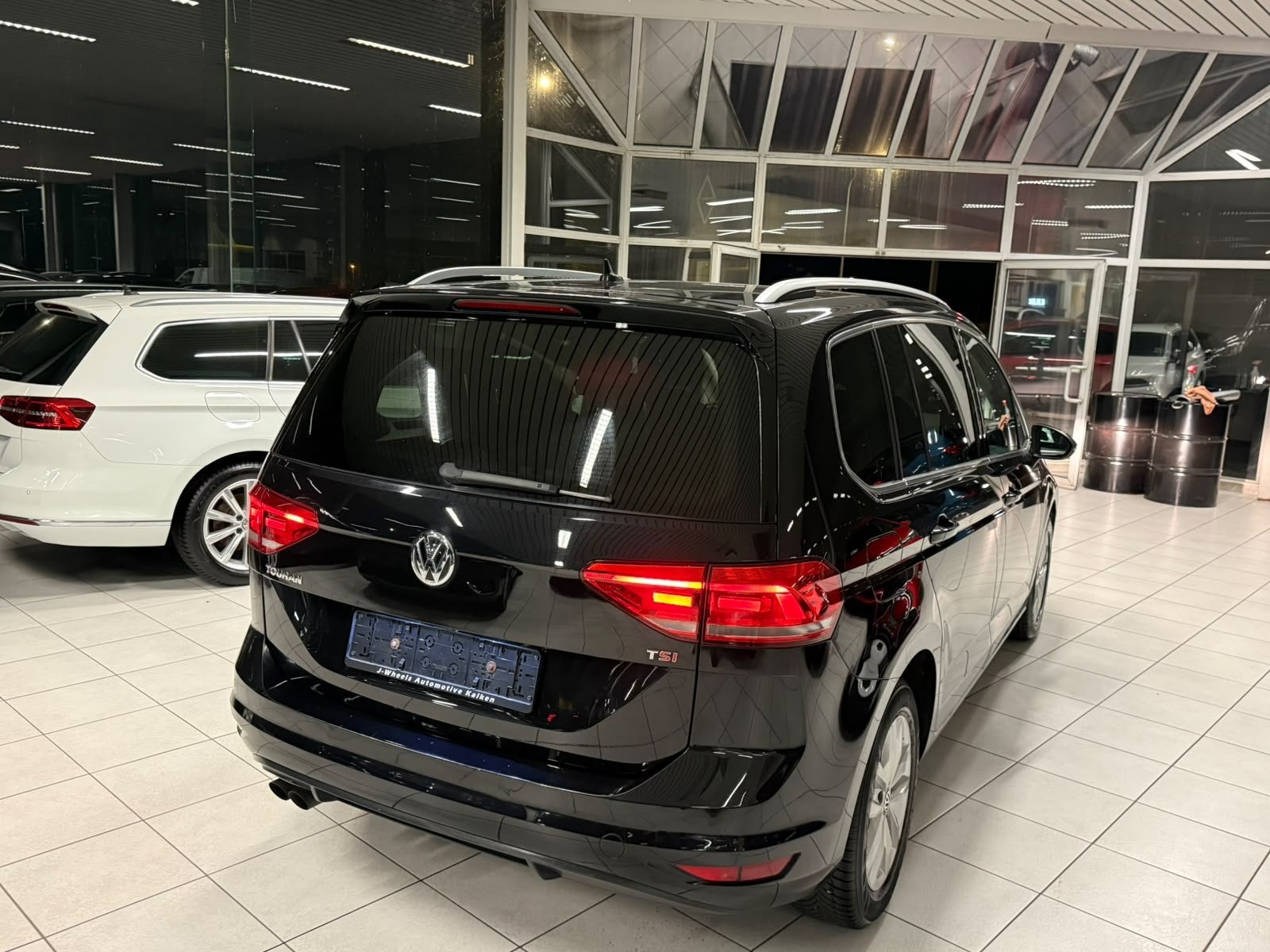 Volkswagen Touran 7 Places 1.4TSI Essence 100kW Euro 6b, Autos, Achat, Euro 6, Entreprise, 7 places