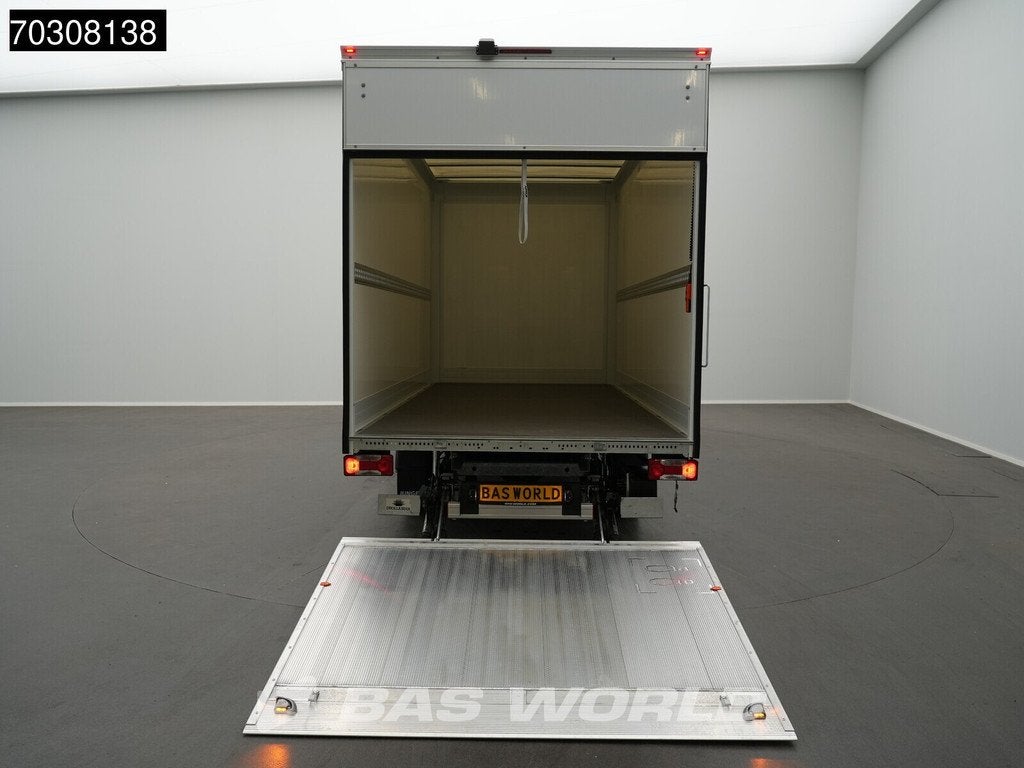 Iveco Daily 35S18 3.0L Automaat Laadklep 180PK Bakwagen ACC, Automaat, Stof, Euro 6, 4 cilinders