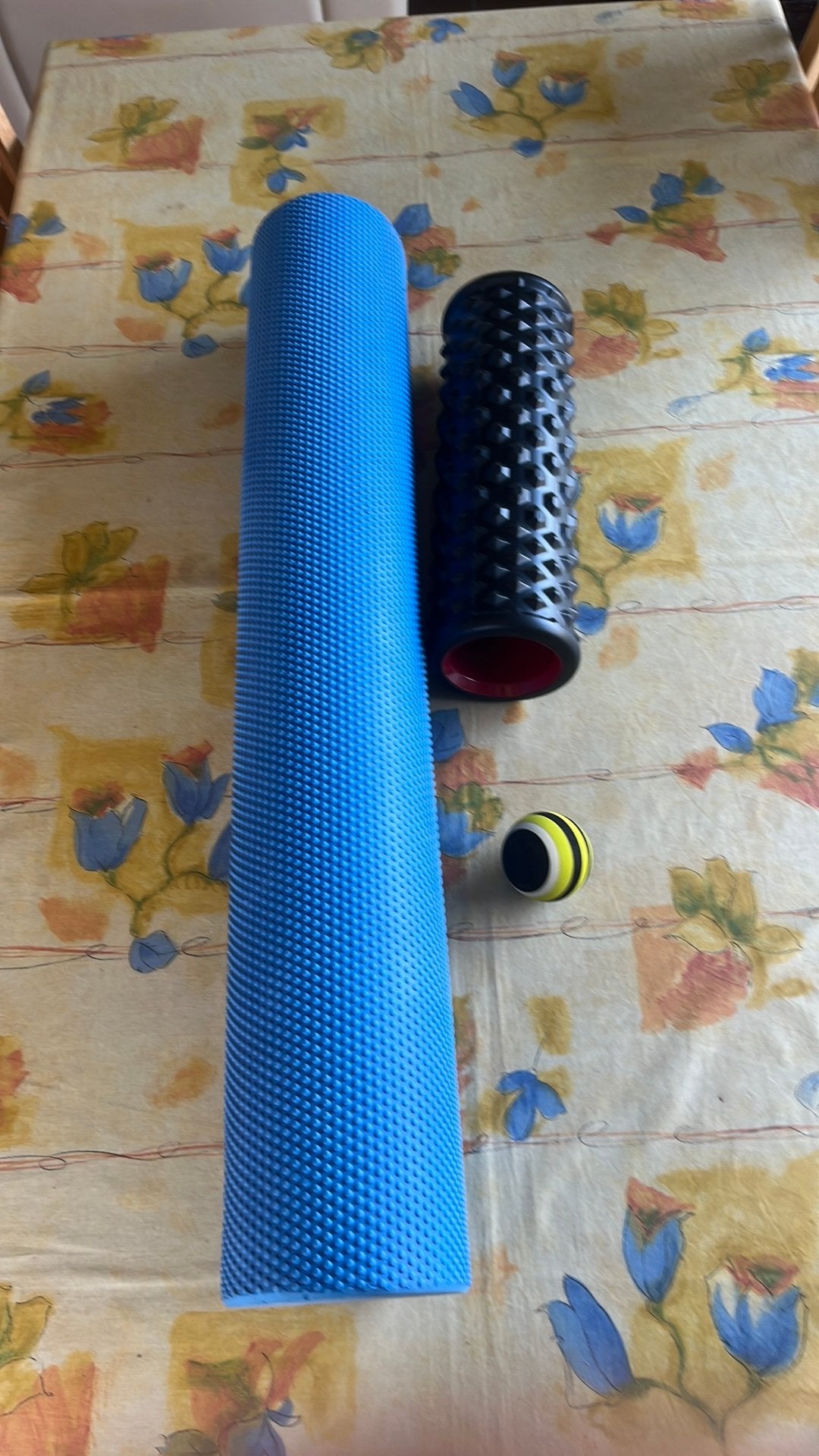 Foamrollers set, 2 rollen 1 balletje, Ophalen, Zo goed als nieuw