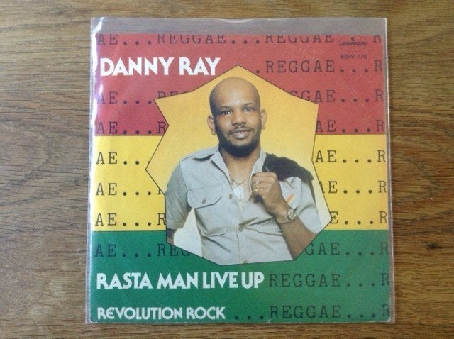 single danny ray, Cd's en Dvd's, Vinyl Singles, 7 inch, Ophalen of Verzenden, Reggae en Ska, Beschermende buitenhoes