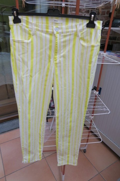 Broek gestreept geel wit Brax mt 46R, Kleding | Dames, Broeken en Pantalons, Brax, Geel, Maat 46/48 (XL) of groter, Ophalen of Verzenden