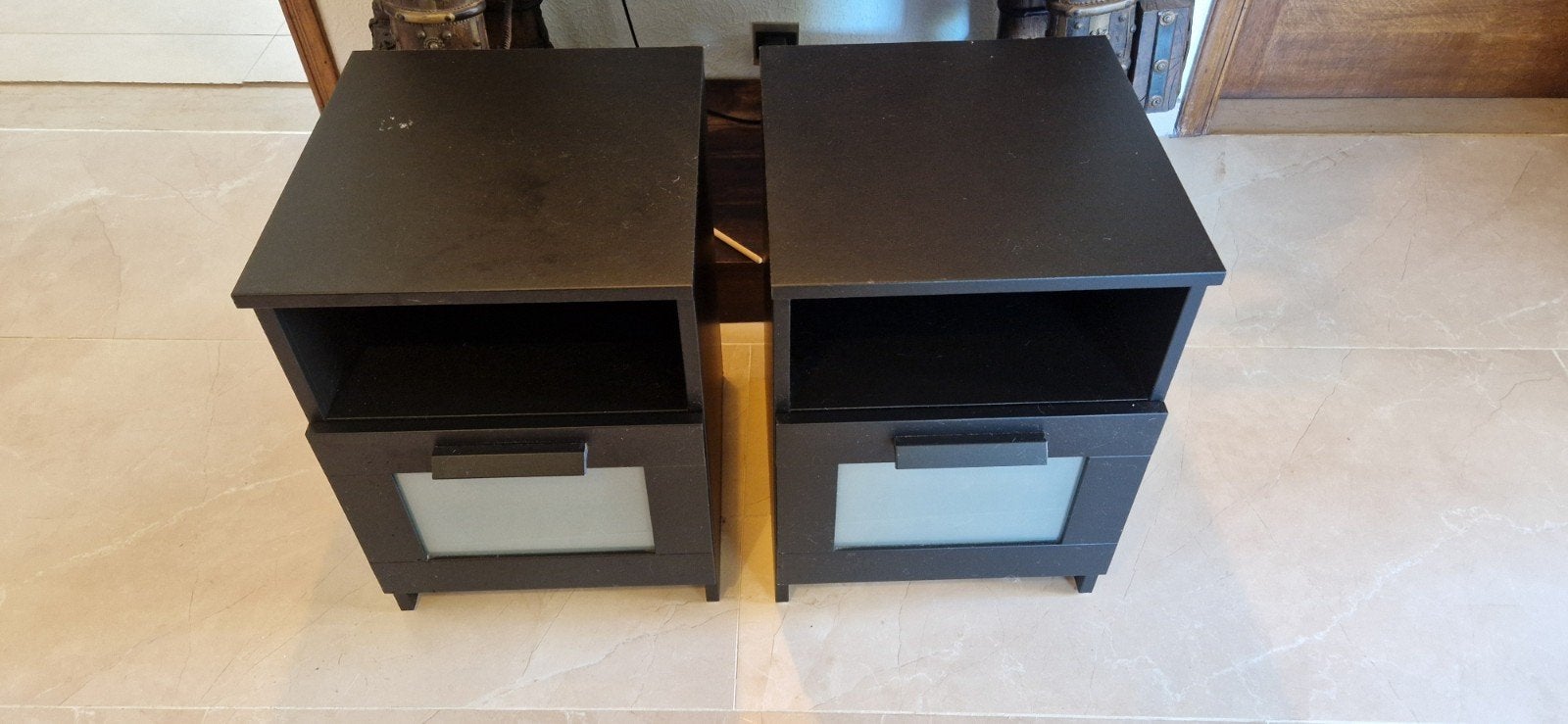 2x zwarte nachtjes ikea, Enlèvement